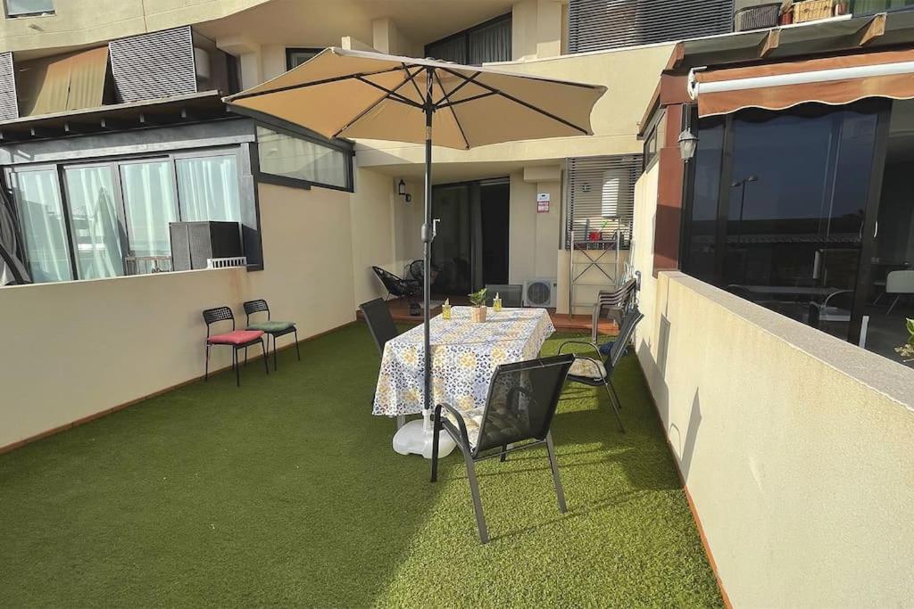 Ocean Deluxe Palm-Mar Apartment Exterior photo